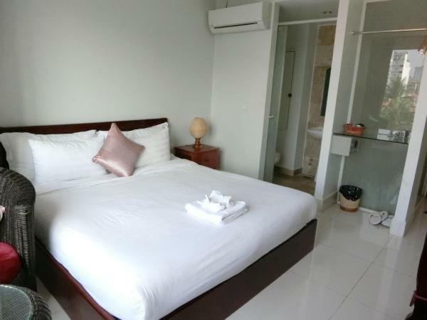 Richly Boutique Hotel بنوم بنه المظهر الخارجي الصورة